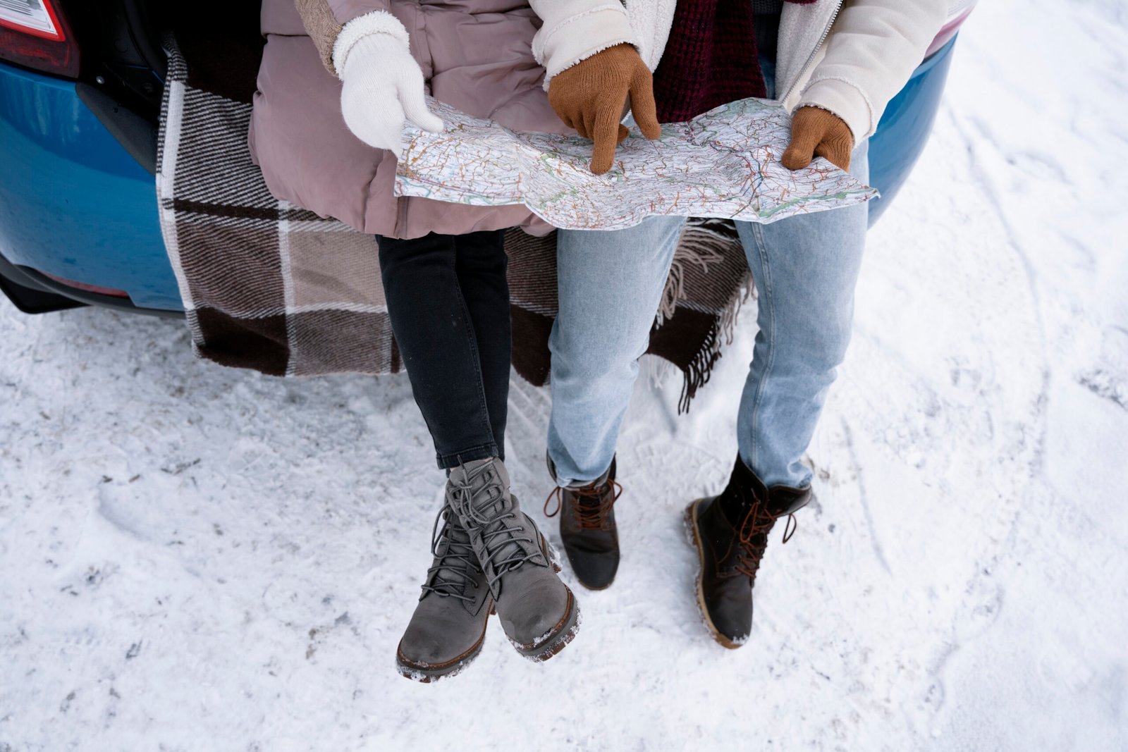 How To Build A Snow Shelter
